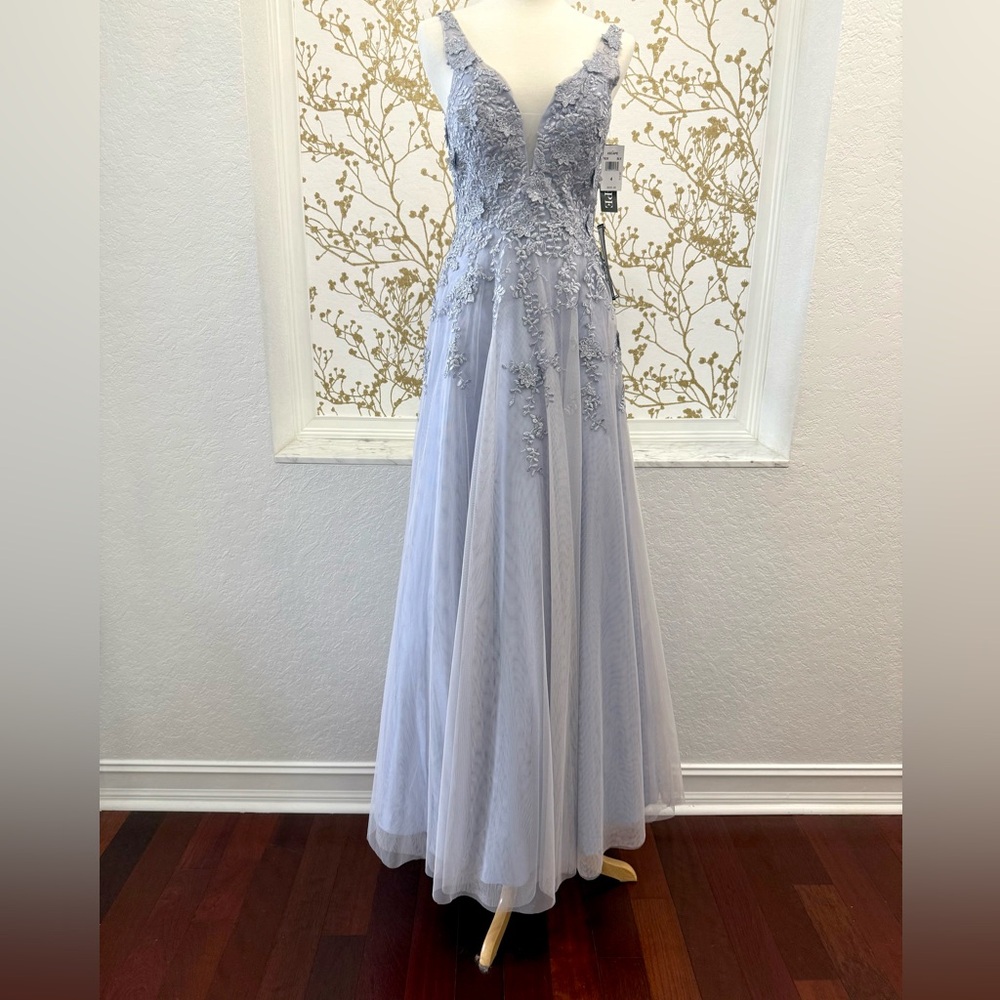 New XSCAPE Formal Dress Embroidered Ball Gown Applique Mesh $335 Formal 783X
